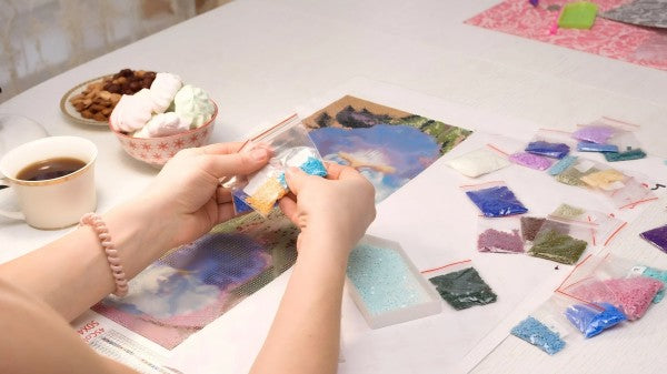 Essential Tips for Managing Static in Diamond Painting